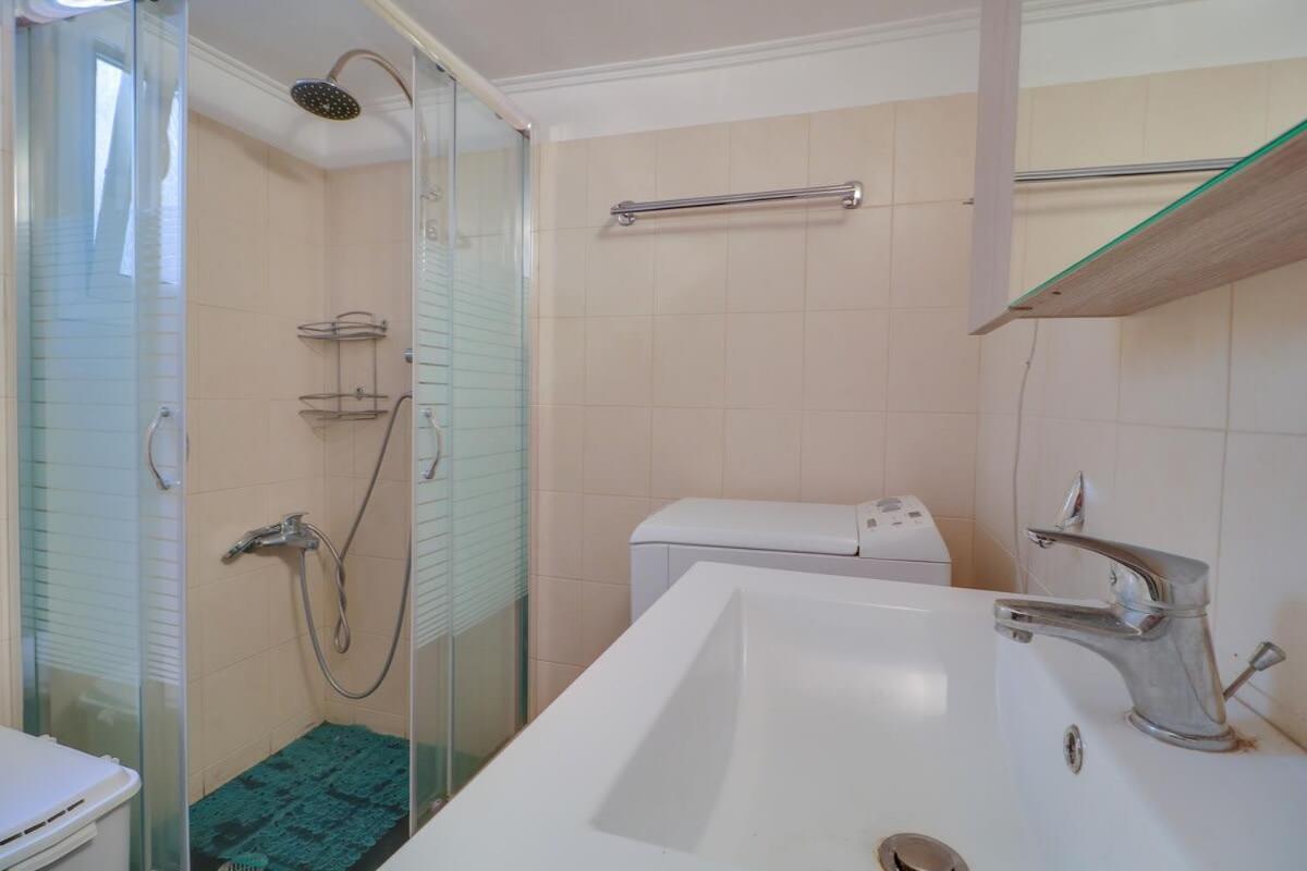 Topfloor Central Apt With Urban Views,3' To Metro アテネ エクステリア 写真