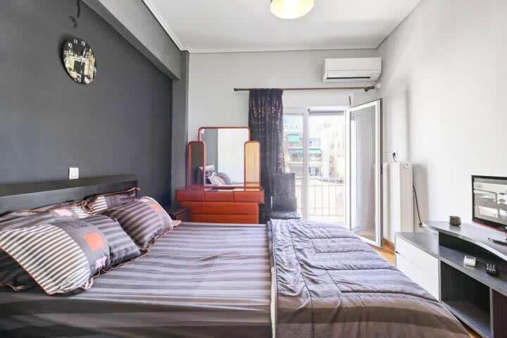 Topfloor Central Apt With Urban Views,3' To Metro アテネ エクステリア 写真