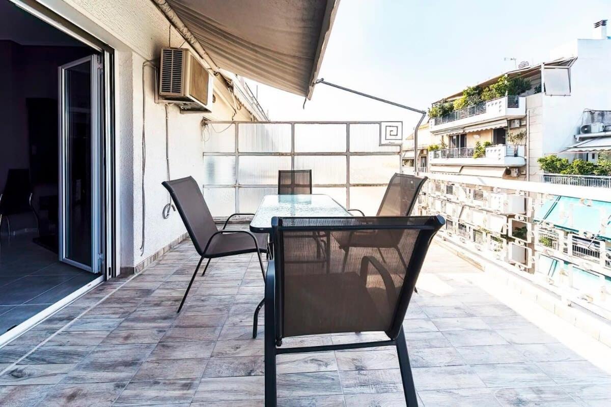 Topfloor Central Apt With Urban Views,3' To Metro アテネ エクステリア 写真